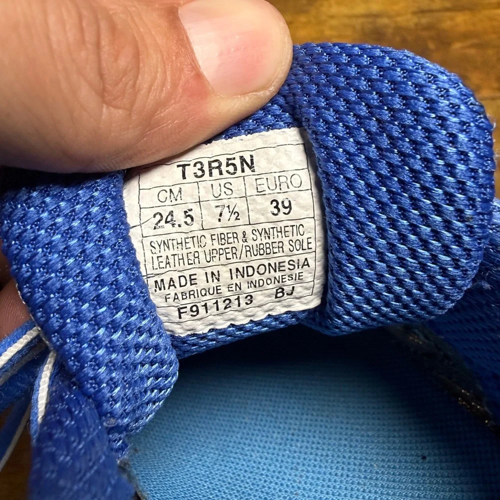 Asics GT-1000 2 T3R5N Silver Blue Mesh Running Shoes Womens 7.5